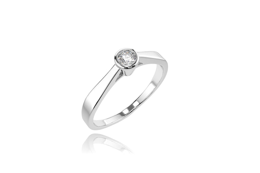 Auksinis žiedas su deimantu