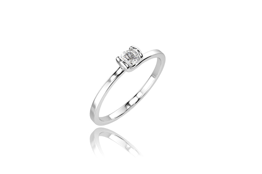 Auksinis žiedas su deimantu