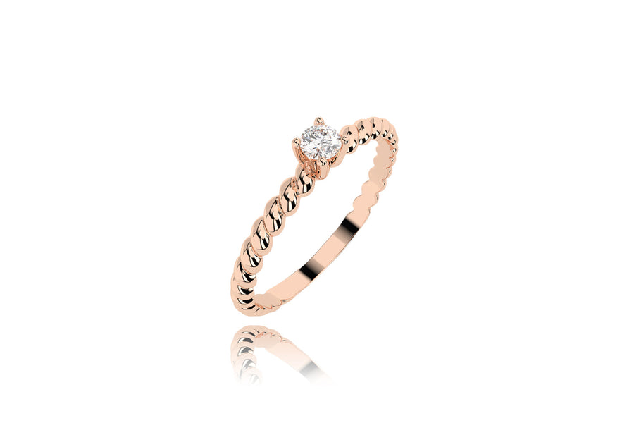 Auksinis žiedas su deimantu