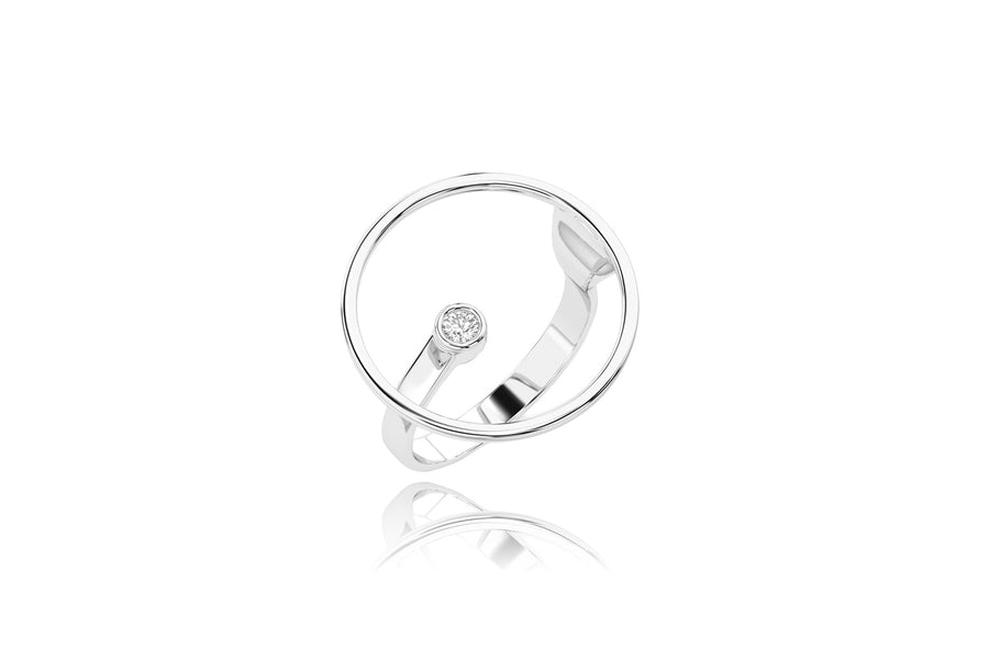 Auksinis žiedas su deimantu