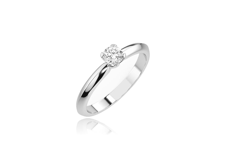 Auksinis žiedas su deimantu