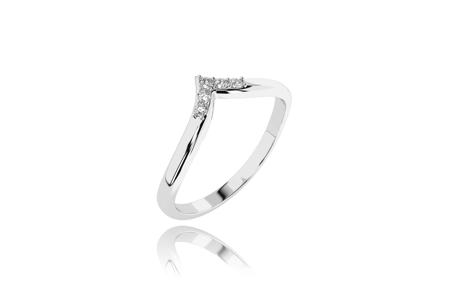 Auksinis žiedas su deimantu