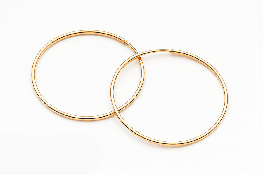 Klasikiniai auksiniai apvalūs auskarai