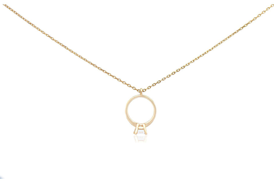 Auksinė grandinėlė su cirkonio pakabuku