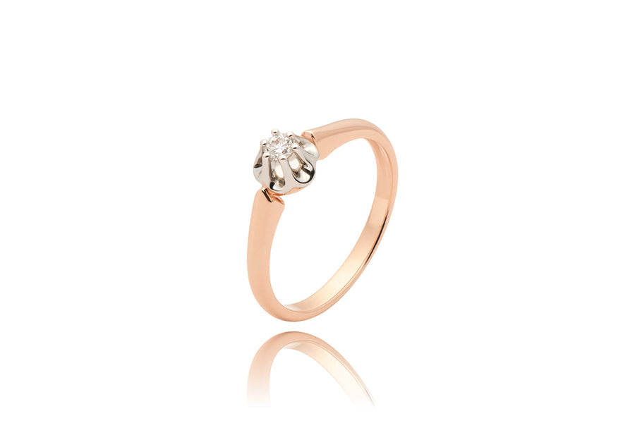 Auksinis žiedas su briliantu