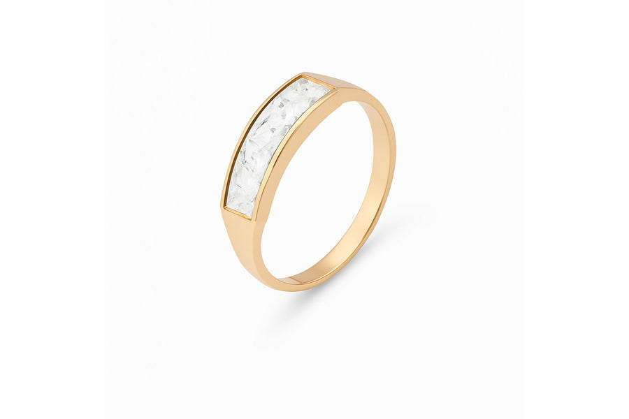 Auksinis žiedas su cirkoniu