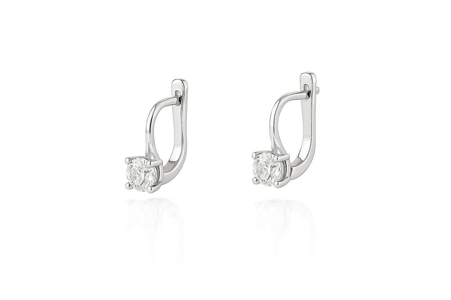 Auksiniai auskarai su deimantais