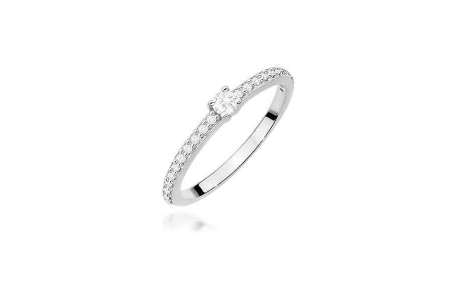 Auksinis žiedas su deimantais